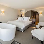 Palace By Cw Collection Hotel