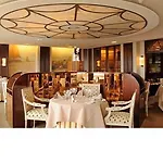 Hotel Palace By Cw Collection 5*