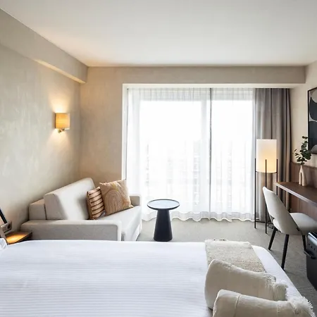 Palace By Cw Collection 5*