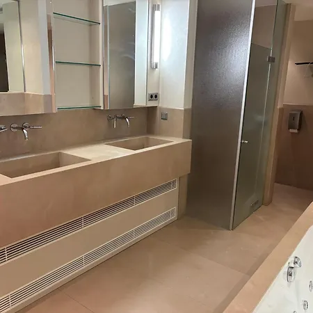 מלון Palace