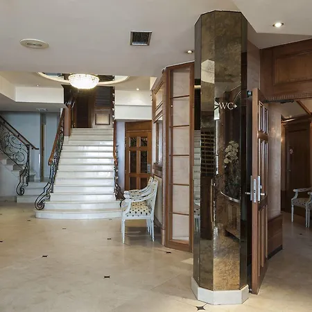 Palace By Cw Collection