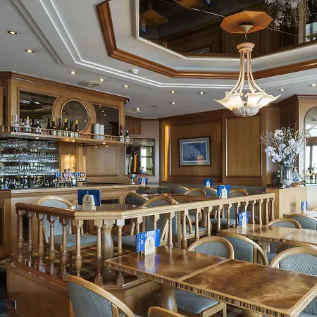 酒店 Palace By Cw Collection 5*