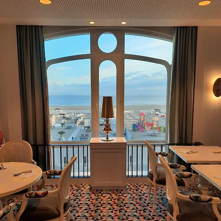 Hotel Palace By Cw Collection 5*