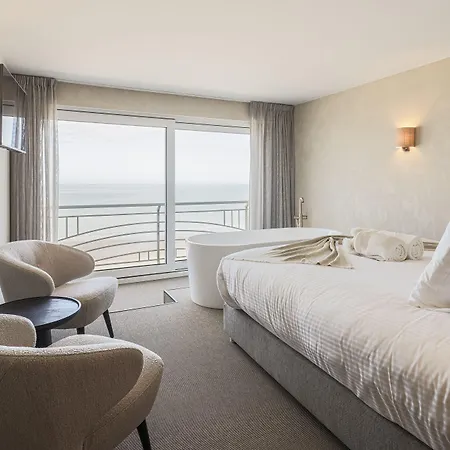 Palace By Cw Collection Hotel 5*