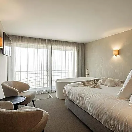 Palace By Cw Collection Hotel 5*