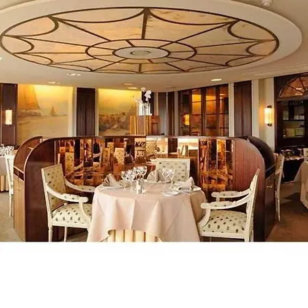 酒店 Palace By Cw Collection 5*