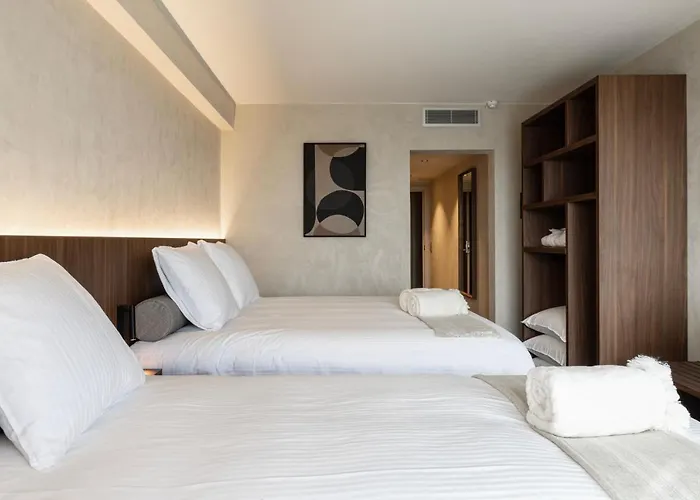 Palace By Cw Collection 5*