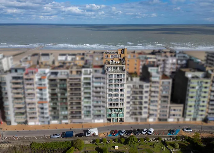 Hotell Palace By Cw Collection 5*