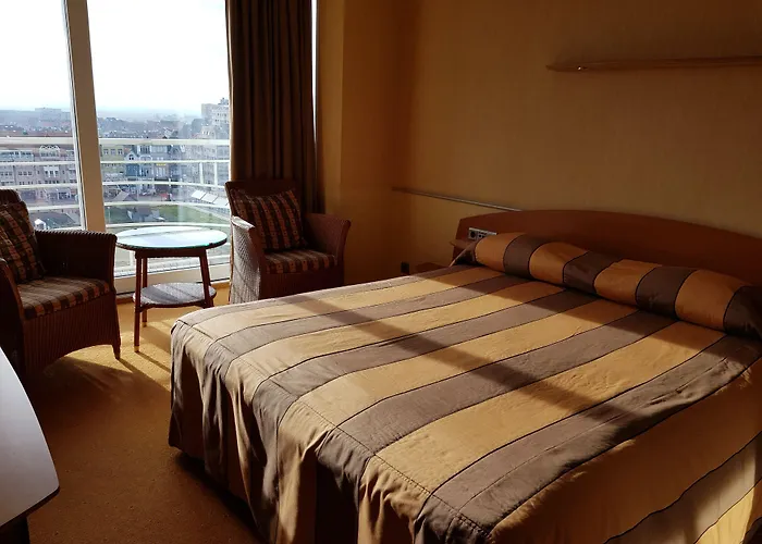 Palace By Cw Collection 5*