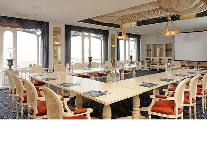 Hotel Palace By Cw Collection Blankenberge